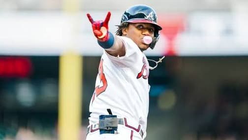 5 HOT DUDES FOR DINGER TUESDAY