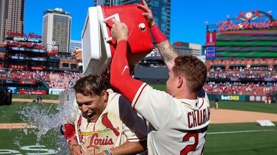 Sunday BEST BETS + hottest hitters in baseball